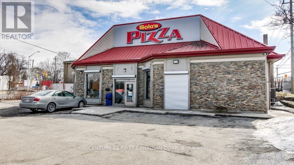 11 & 15 Wellington Road, London South (South F), ON