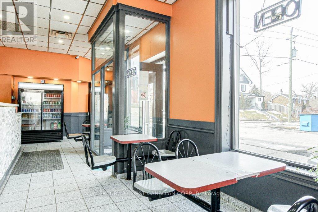 11 & 15 Wellington Road, London South (South F), ON