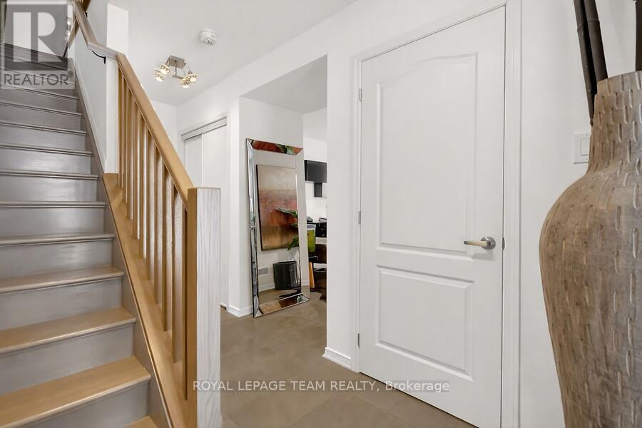 787 Element Private, Ottawa, ON - Indoor Photo Showing Other Room