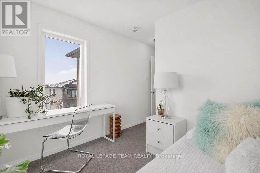 787 Element Private, Ottawa, ON - Indoor Photo Showing Other Room