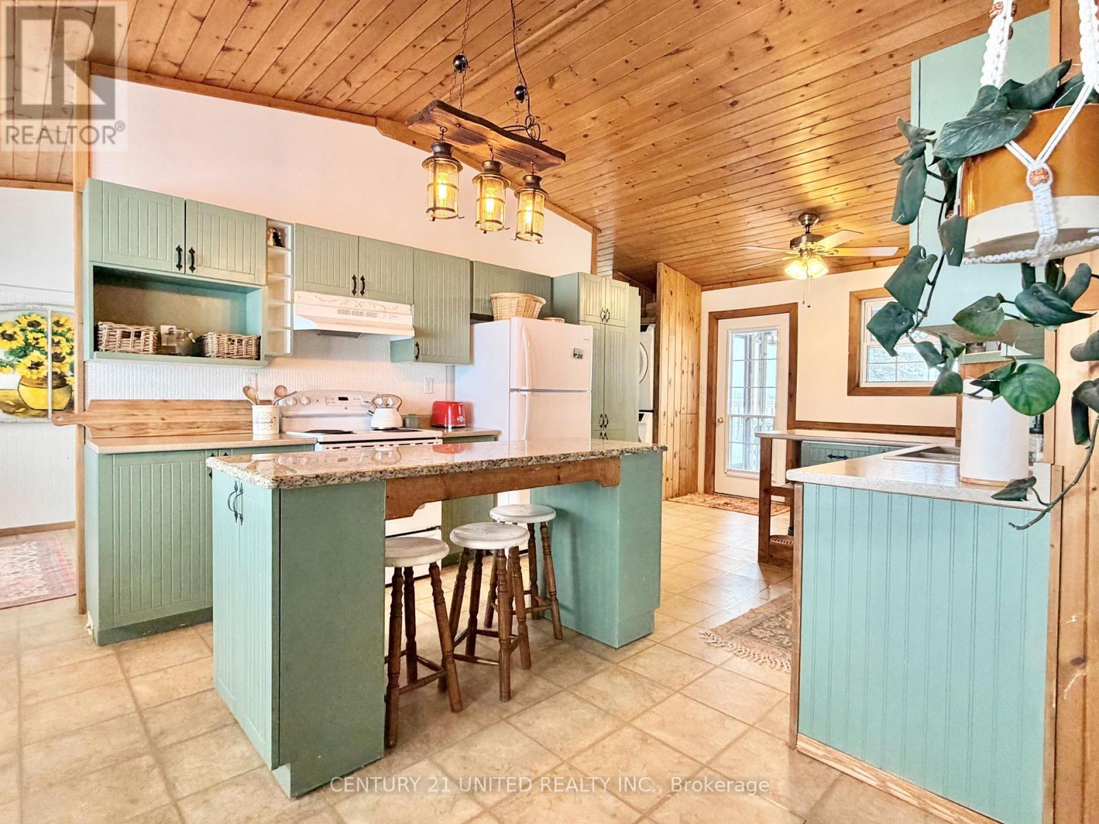 1074 First Line, Douro-Dummer, ON - Indoor Photo Showing Kitchen