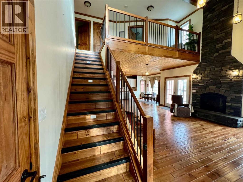 107 Poplar Avenue, Trochu, AB - Indoor Photo Showing Other Room