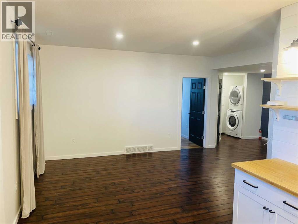 107 Poplar Avenue, Trochu, AB - Indoor