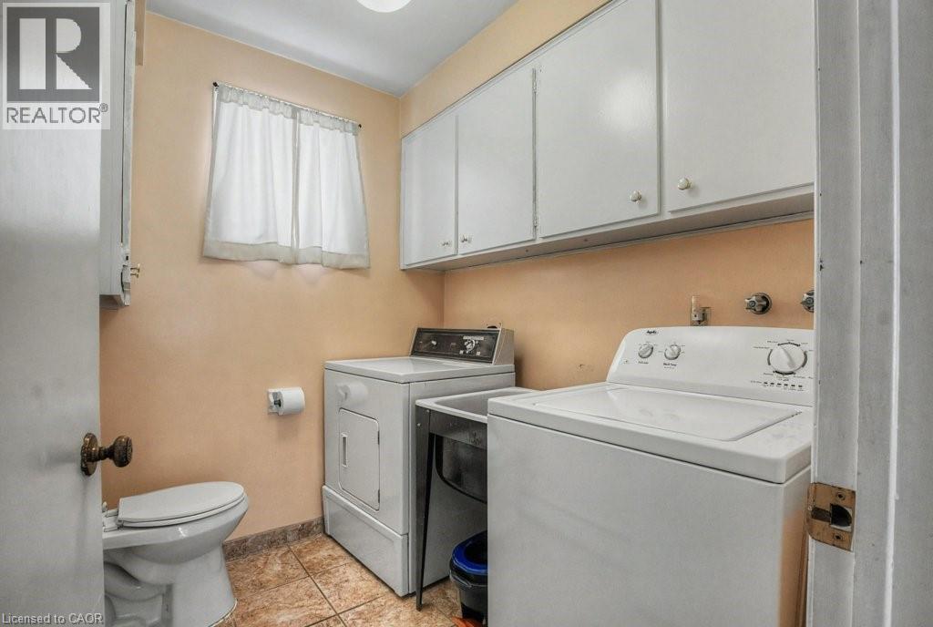 310 Riverbank Drive, Cambridge, ON - Indoor Photo Showing Laundry Room