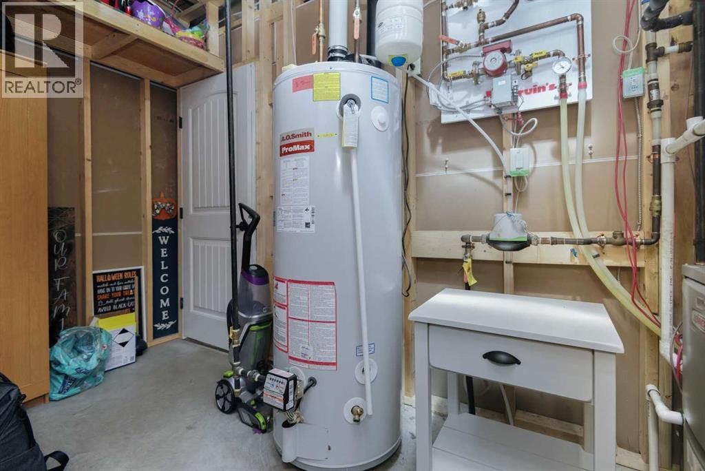 34 Cambridge Close, Blackfalds, AB - Indoor Photo Showing Basement