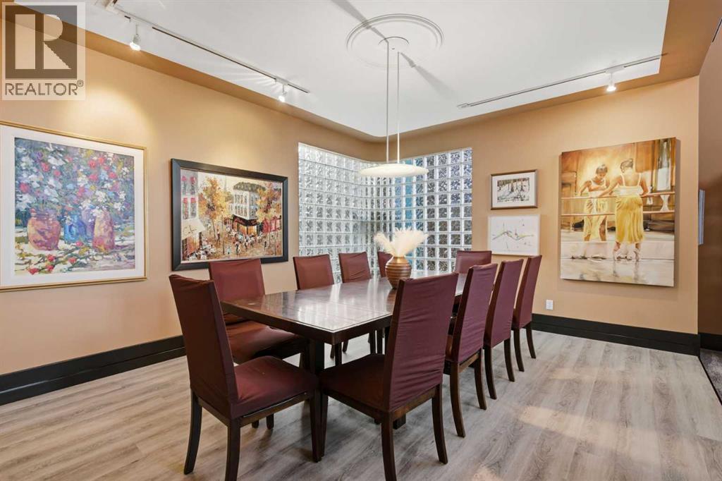 64 Patterson Mews Sw, Calgary, AB - Indoor Photo Showing Dining Room
