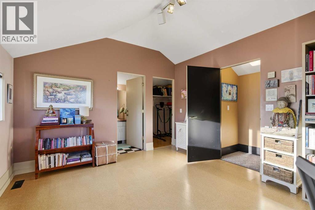 64 Patterson Mews Sw, Calgary, AB - Indoor