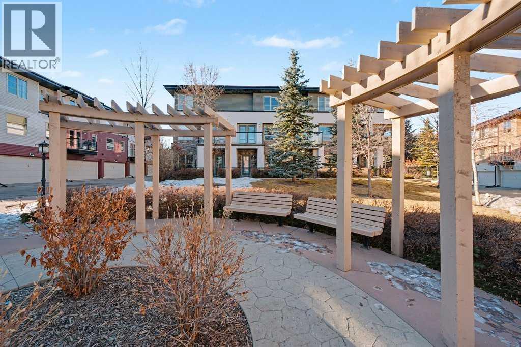14 Aspen Hills Terrace Sw, Calgary, AB - Outdoor With Facade