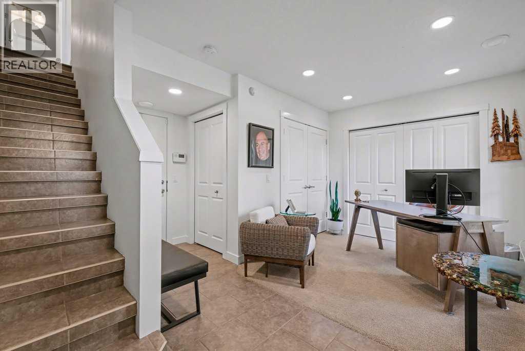 14 Aspen Hills Terrace Sw, Calgary, AB - Indoor Photo Showing Other Room