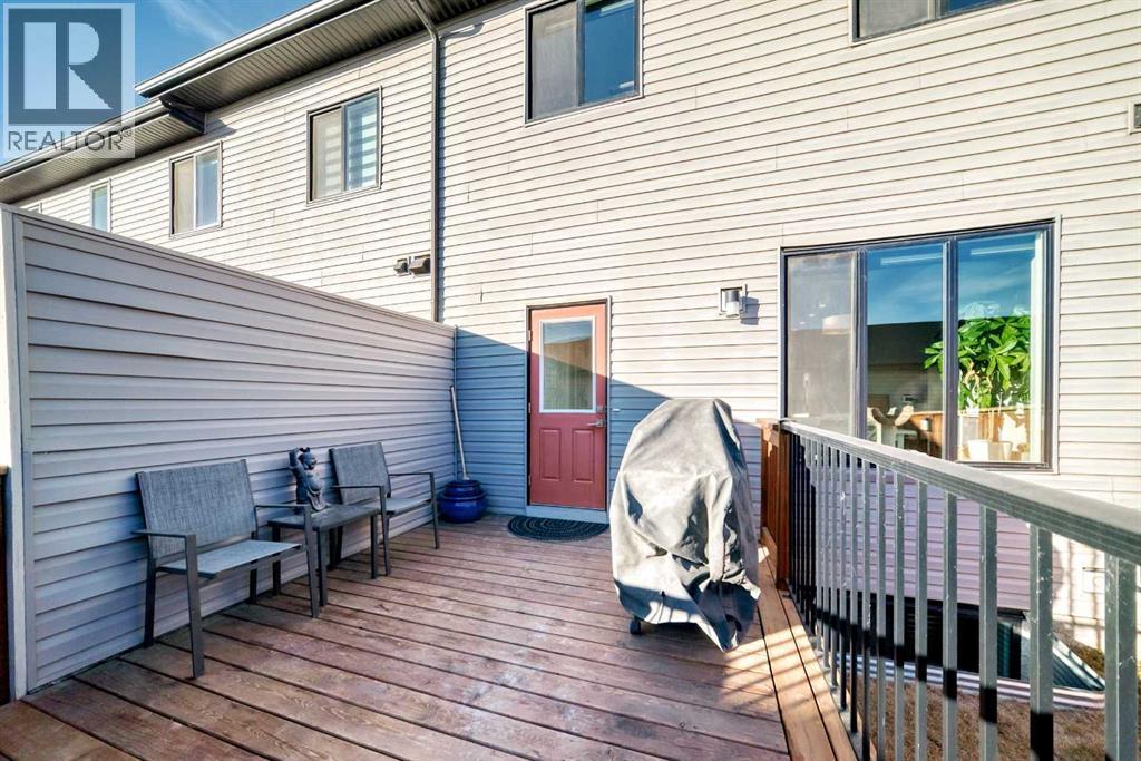 115 Wolf Hollow Park Se, Calgary, AB - Outdoor With Deck Patio Veranda With Exterior