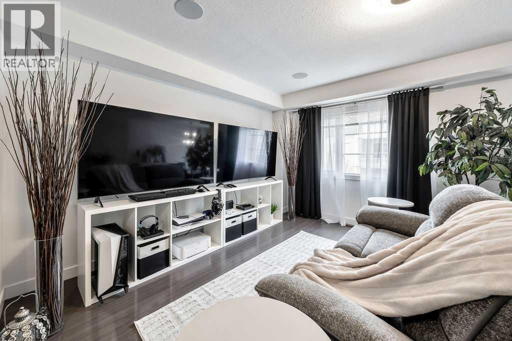 308 Redstone View, Calgary, AB - Indoor Photo Showing Living Room