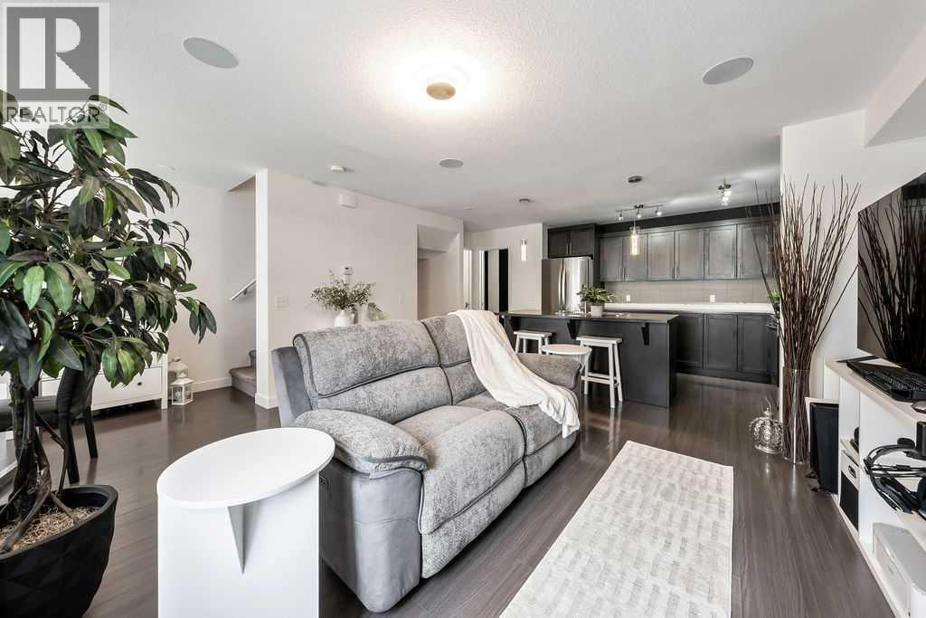 308 Redstone View, Calgary, AB - Indoor Photo Showing Living Room