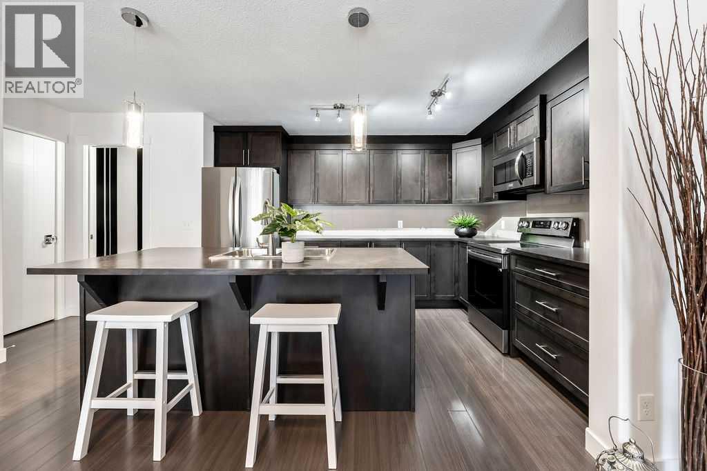 308 Redstone View, Calgary, AB - Indoor Photo Showing Kitchen With Stainless Steel Kitchen With Upgraded Kitchen