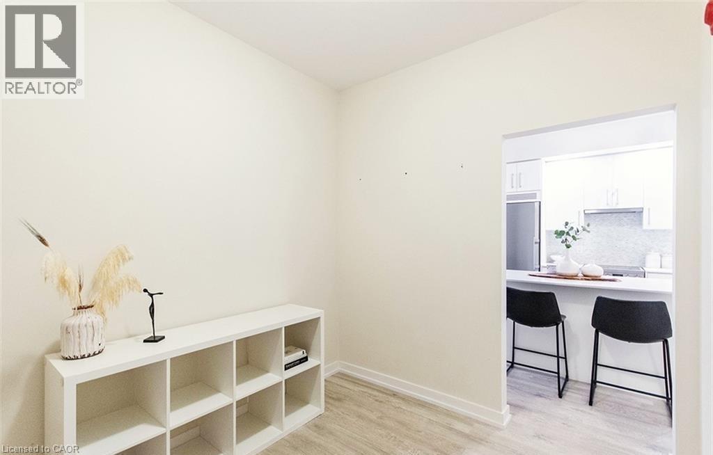 10 Esplanade Lane Unit# 310, Grimsby, ON - Indoor