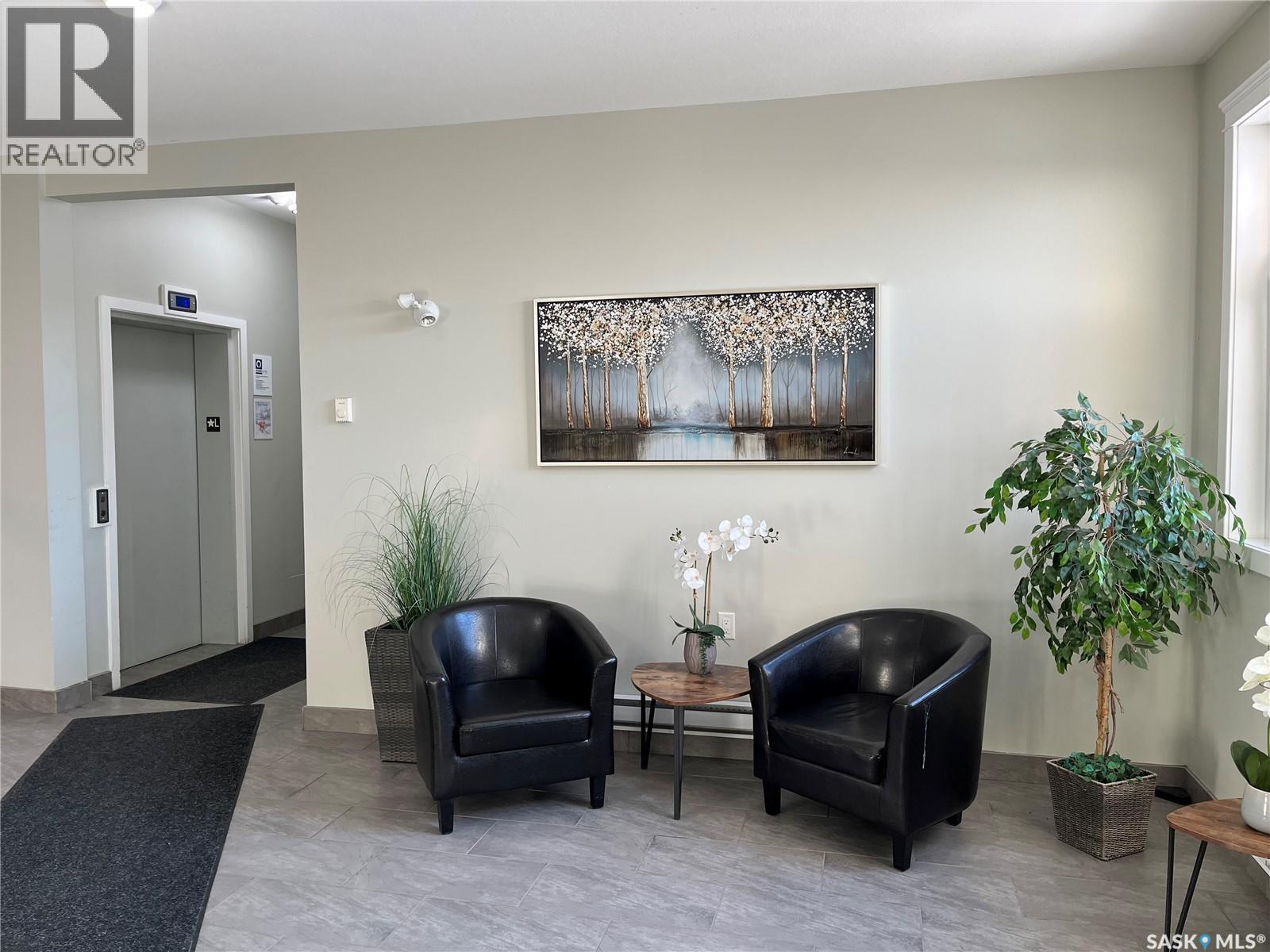 324 3630 Haughton Road, Regina, SK - Indoor