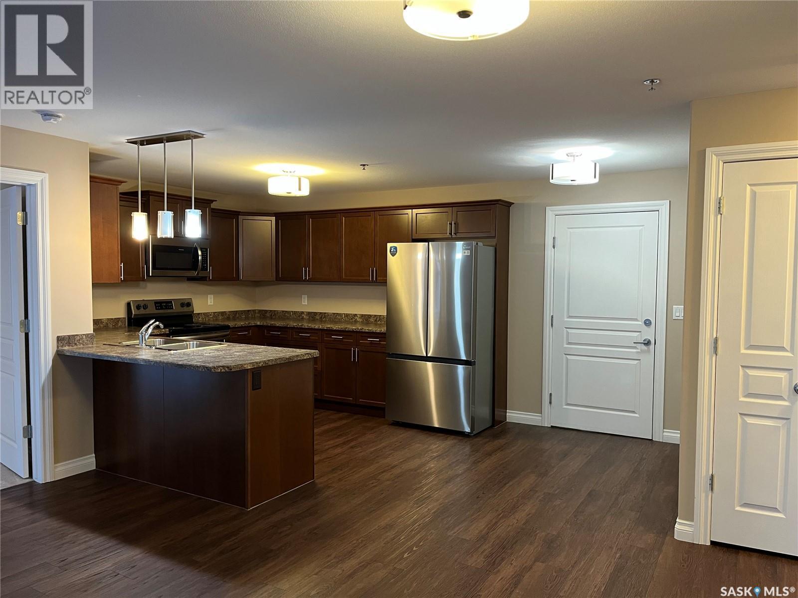 324 3630 Haughton Road, Regina, SK - Indoor Photo Showing Kitchen