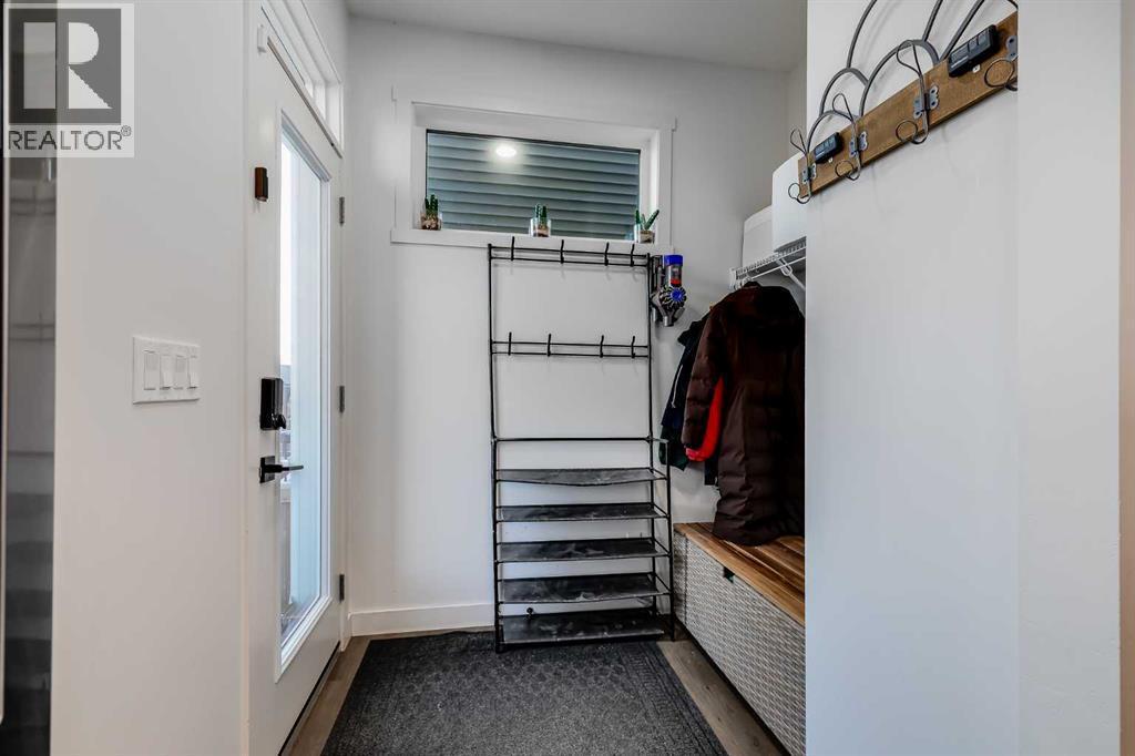 117 Highview Gate Se, Airdrie, AB - Indoor Photo Showing Other Room