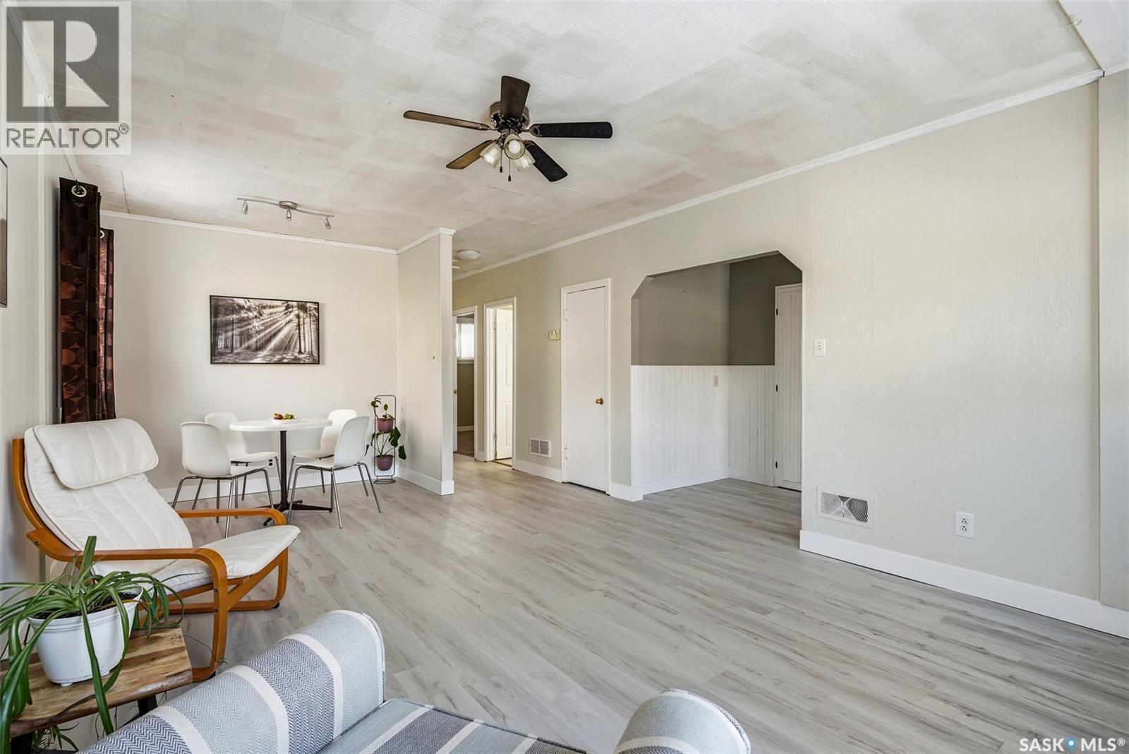 745 Elphinstone Street, Regina, SK - Indoor Photo Showing Other Room