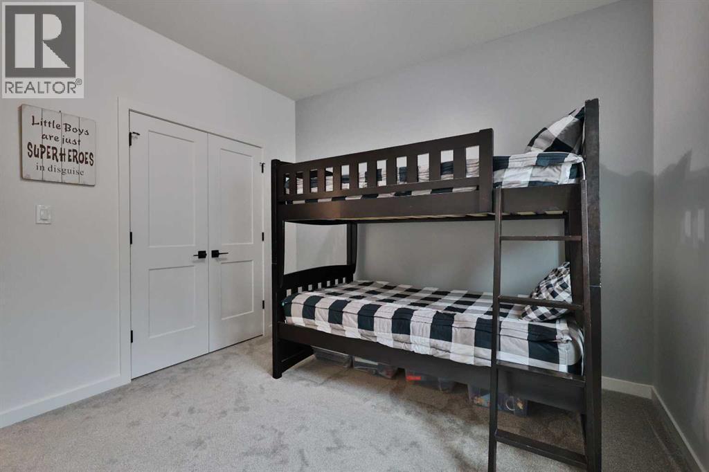 246 4A Street, Stirling, AB - Indoor Photo Showing Bedroom