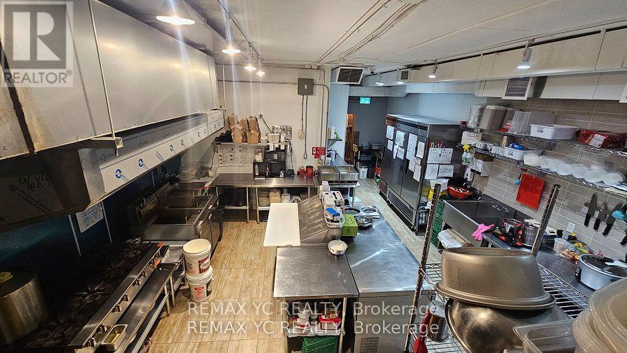 23 King Street N, Waterloo, ON