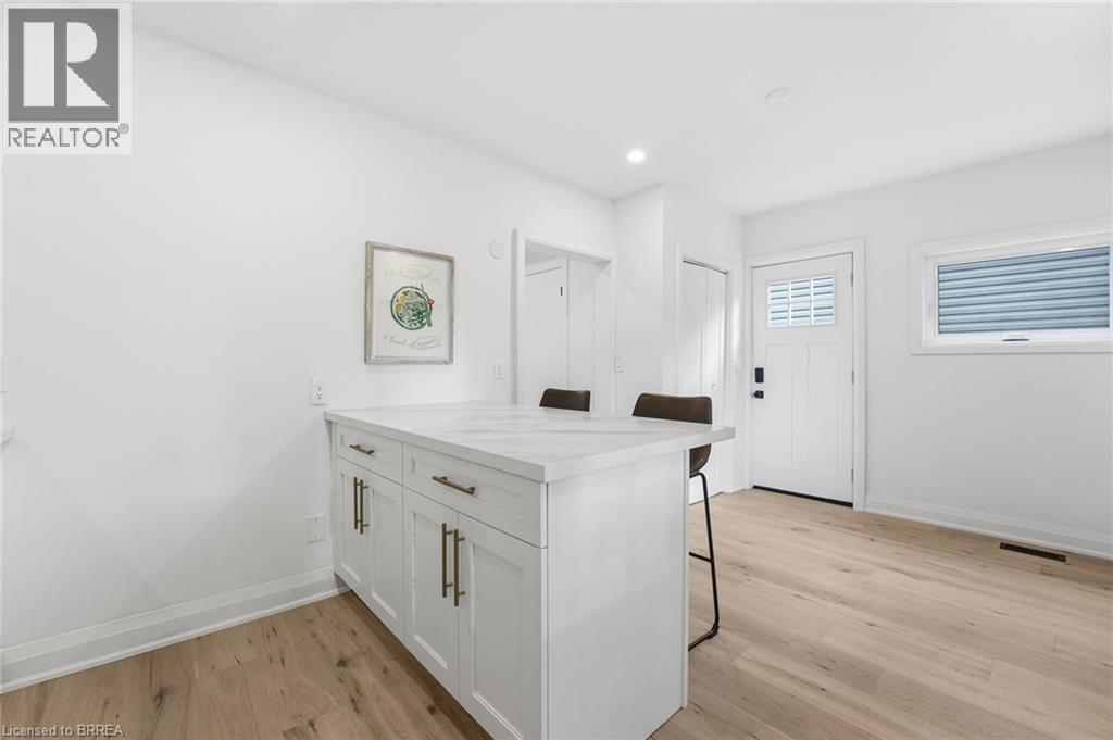 55 Jones Street, Hamilton, ON - Indoor Photo Showing Other Room