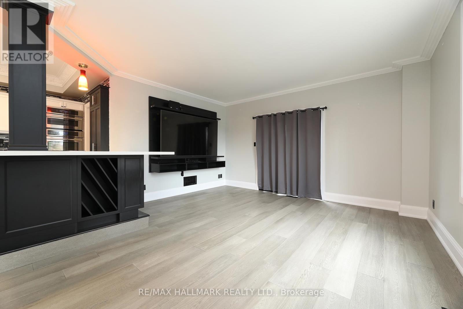 88 Colonel Danforth Trail, Toronto, ON - Indoor