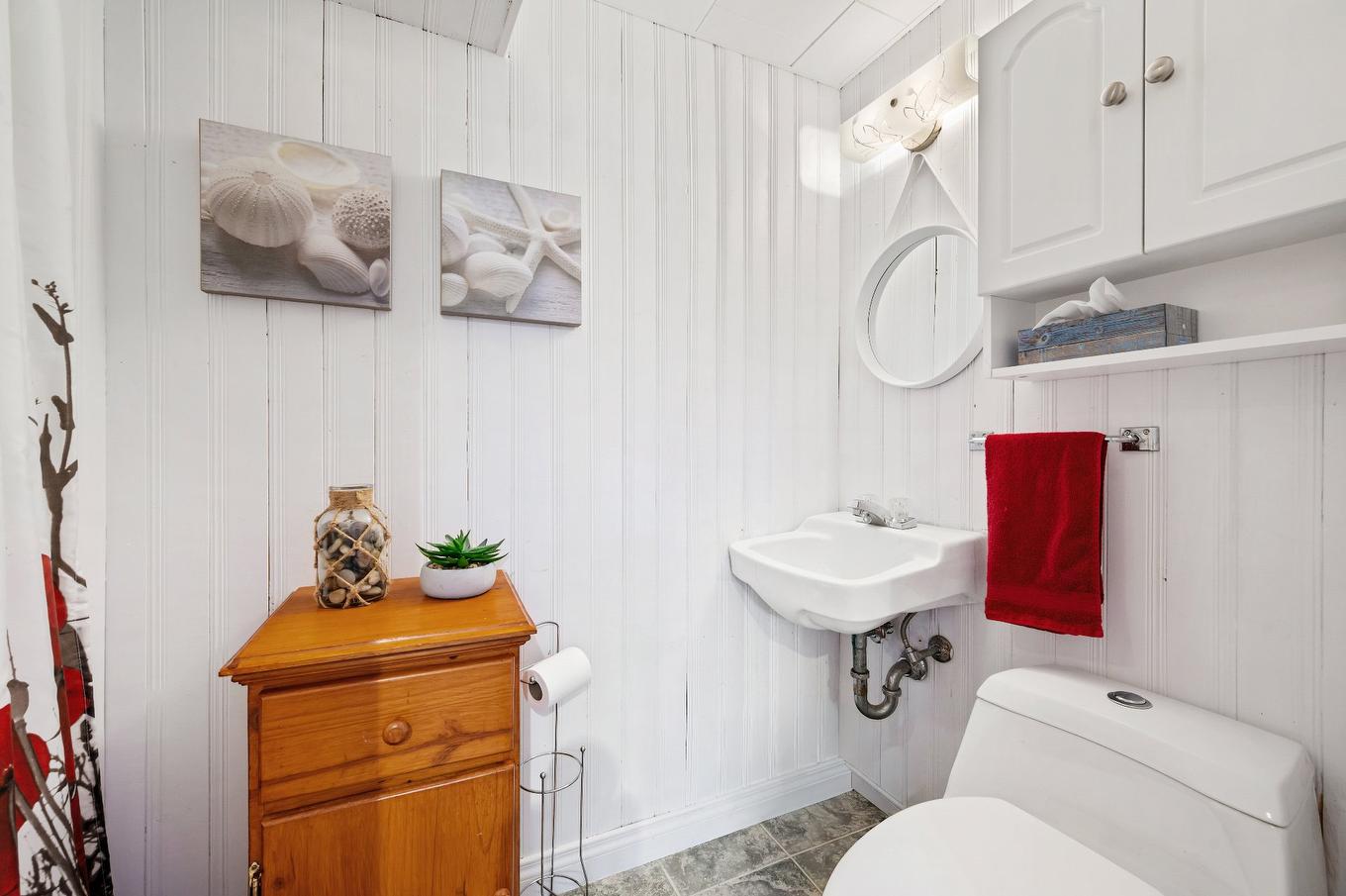 Salle de bains - 3160 Rue Bernard, Saint-Hyacinthe, QC - Indoor Photo Showing Bathroom