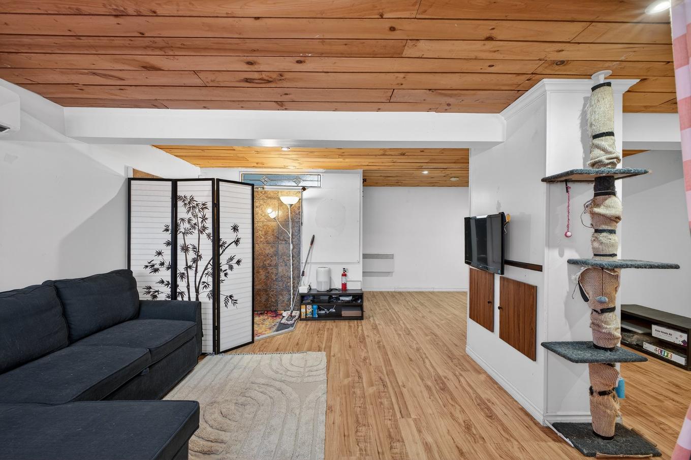 Salle familiale - 118 Rue Guy, Vaudreuil-Dorion, QC - Indoor