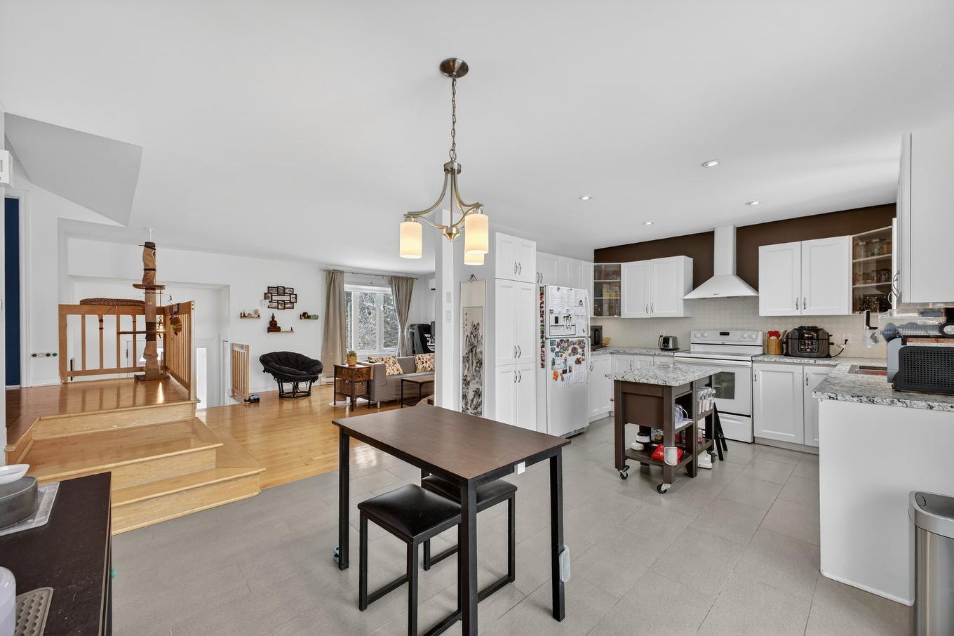 Salle à manger - 118 Rue Guy, Vaudreuil-Dorion, QC - Indoor