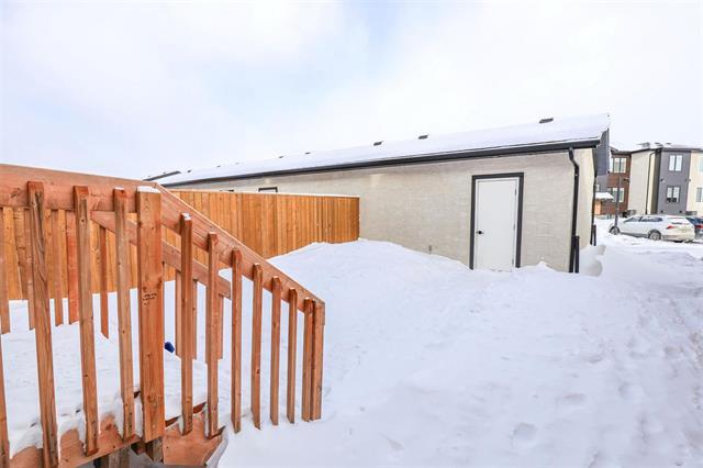 204 Grey Heron Dr, Winnipeg, MB