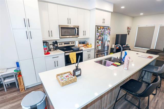 204 Grey Heron Dr, Winnipeg, MB