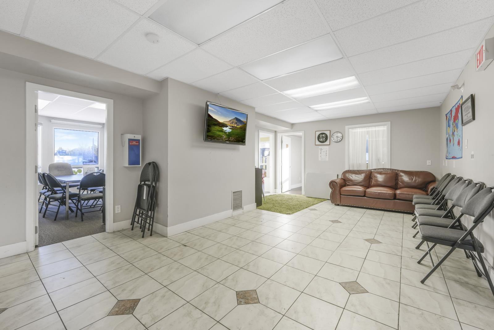 8711 82 Avenue Nw, Edmonton, AB