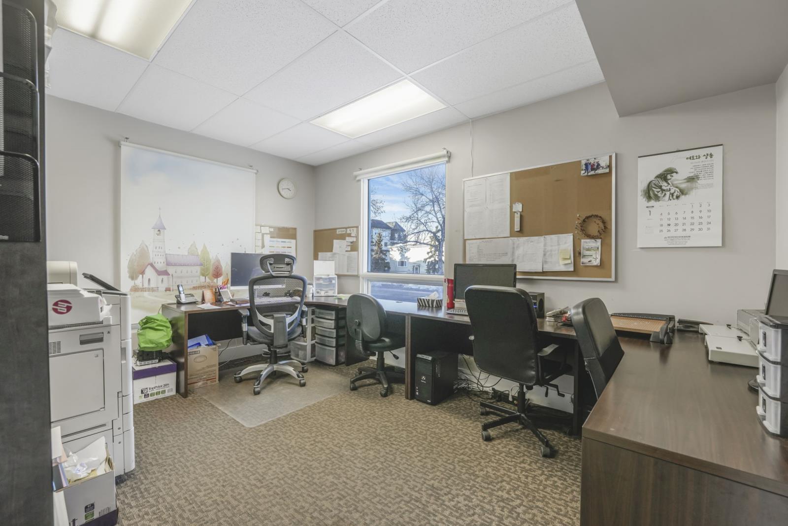 8711 82 Avenue Nw, Edmonton, AB