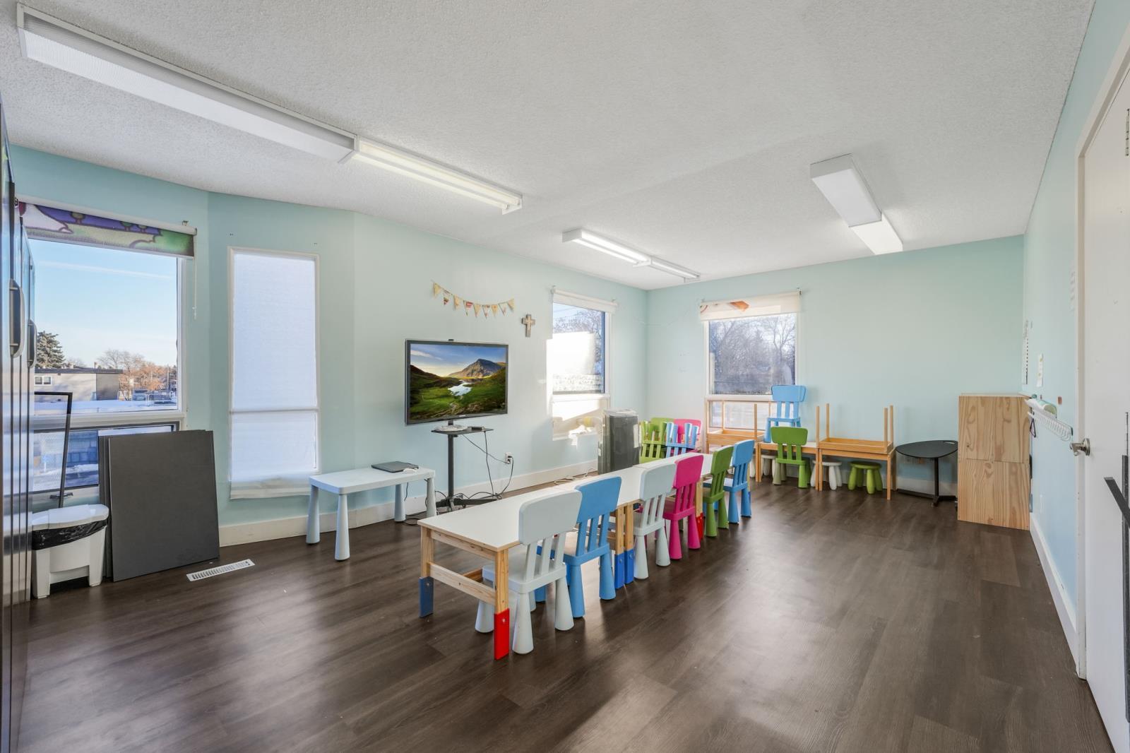 8711 82 Avenue Nw, Edmonton, AB