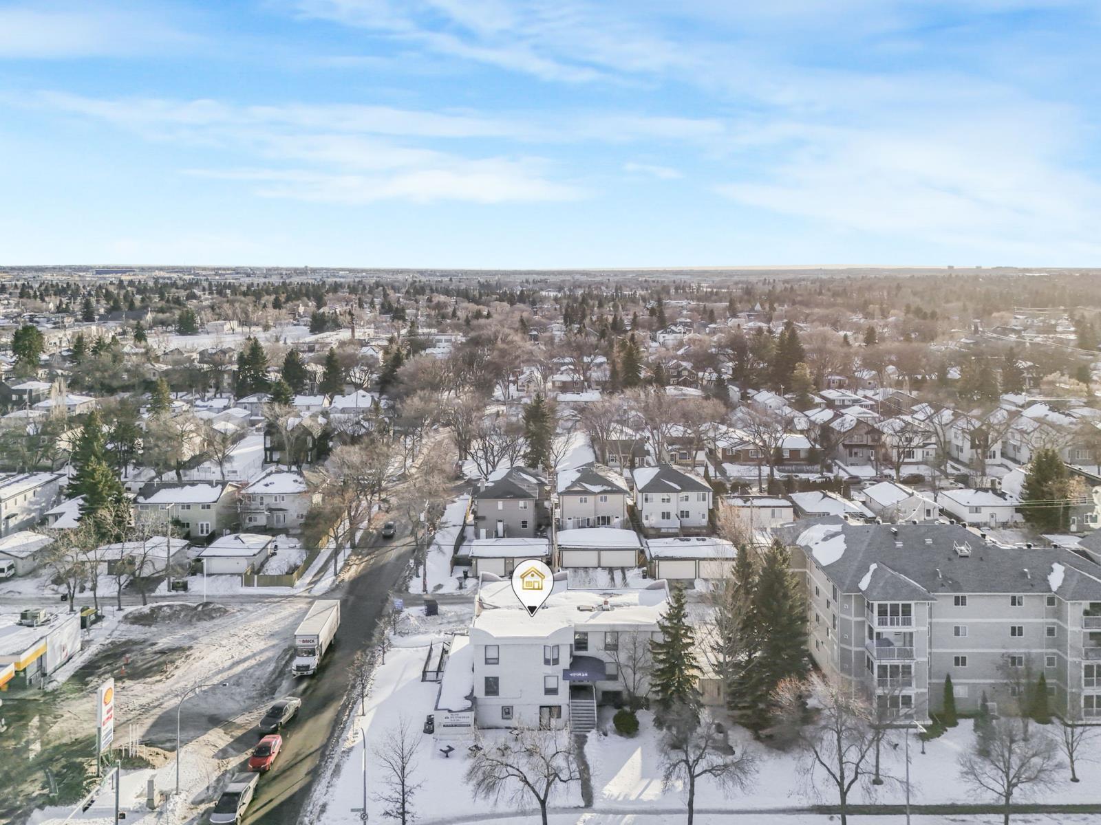 8711 82 Avenue Nw, Edmonton, AB