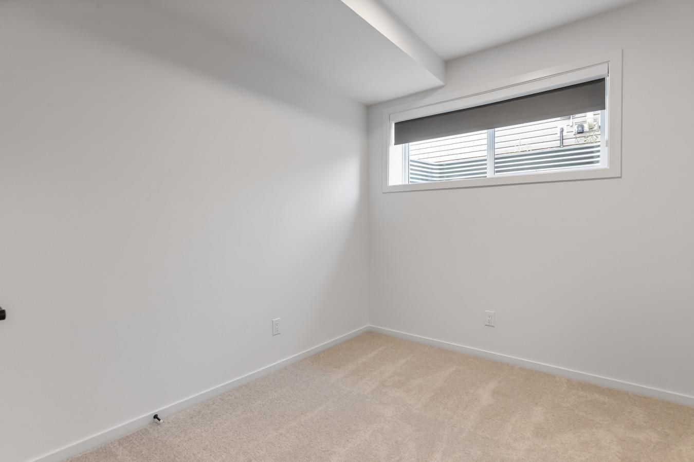 11939 101 Street, Edmonton, AB - Indoor Photo Showing Other Room