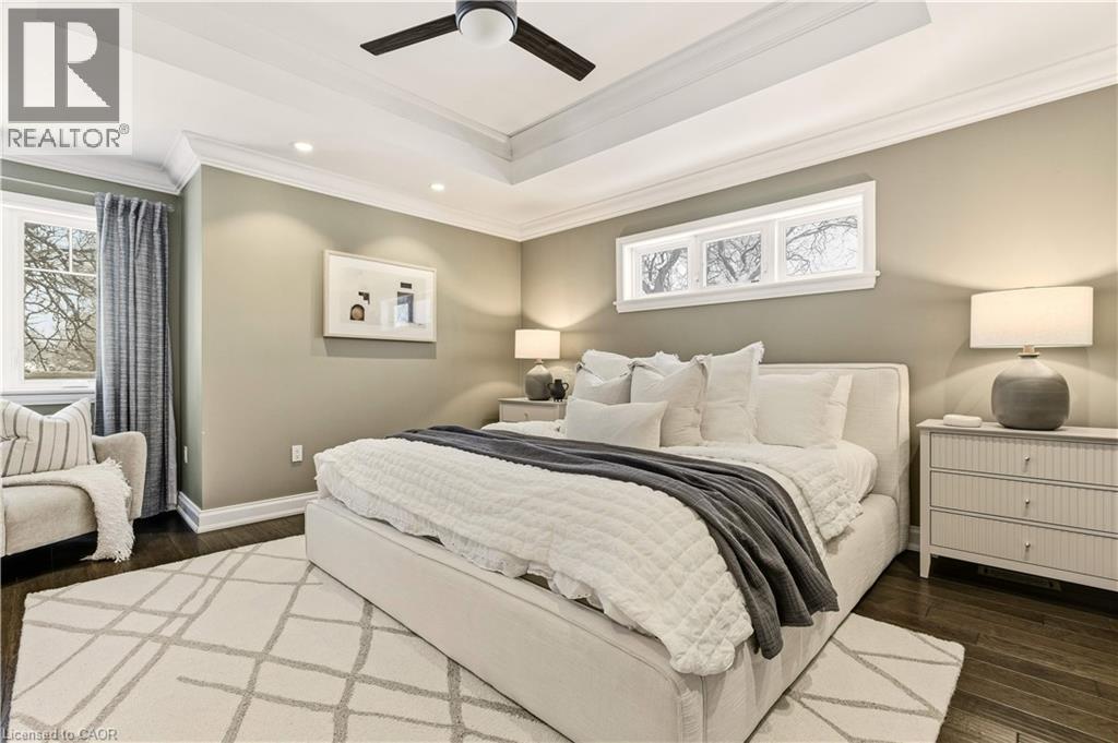 640 George Street, Burlington, ON - Indoor Photo Showing Bedroom