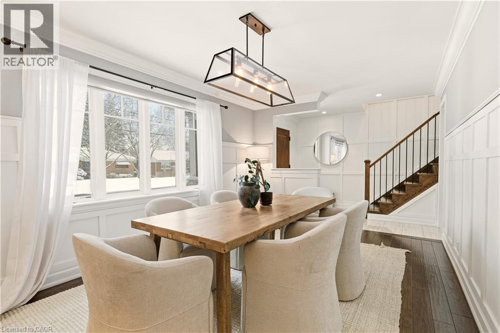 640 George Street, Burlington, ON - Indoor