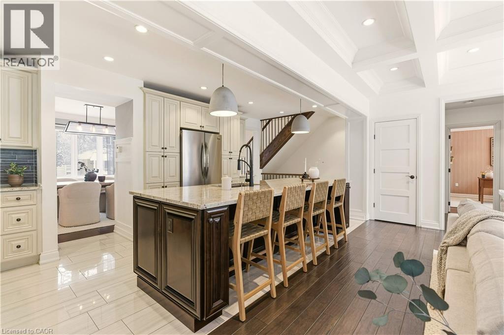 640 George Street, Burlington, ON - Indoor Photo Showing Other Room