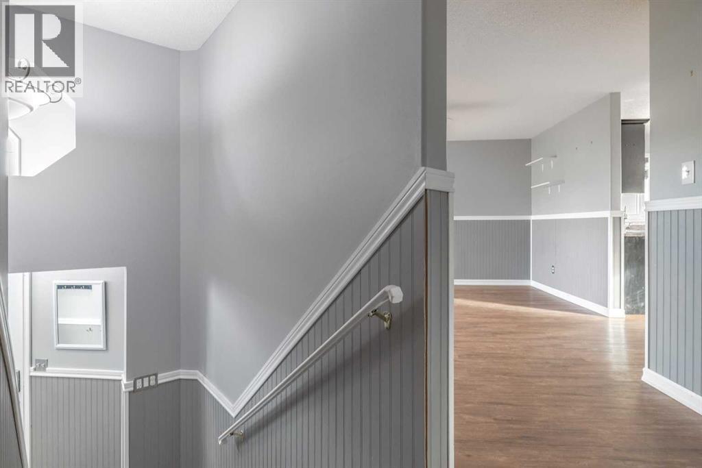 263 Upland Avenue, Brooks, AB - Indoor Photo Showing Other Room