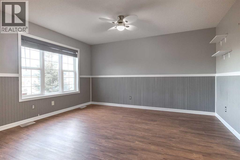 263 Upland Avenue, Brooks, AB - Indoor Photo Showing Other Room