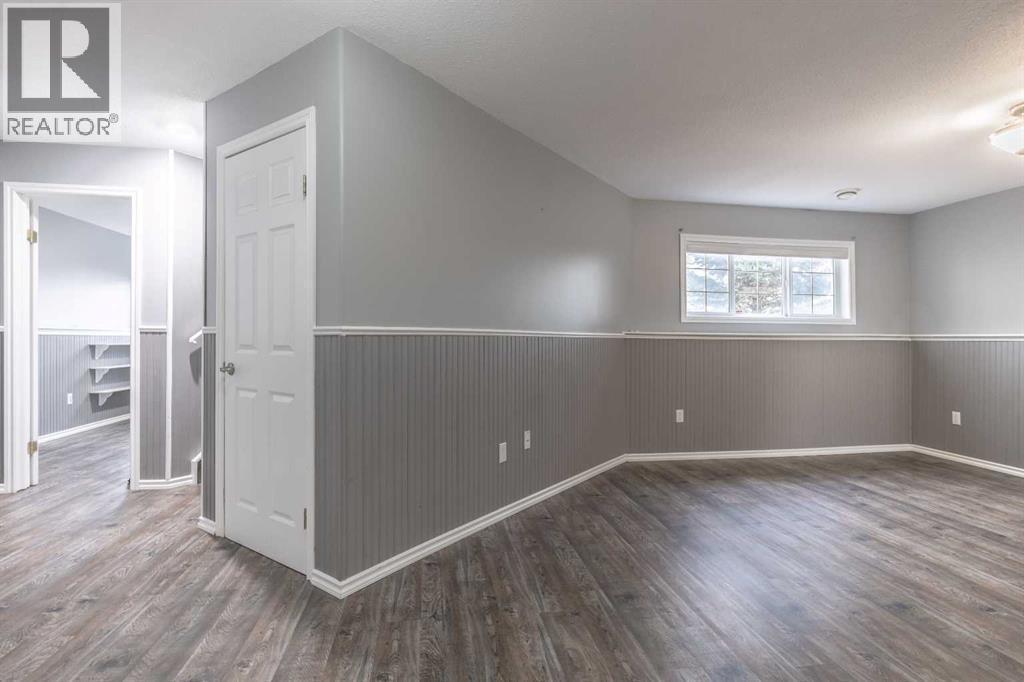 263 Upland Avenue, Brooks, AB - Indoor Photo Showing Other Room