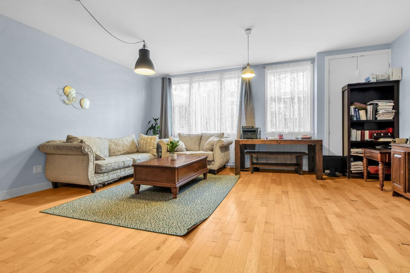 Salon - 102-5332 12E Avenue, Montréal (Rosemont/La Petite-Patrie), QC - Indoor Photo Showing Living Room