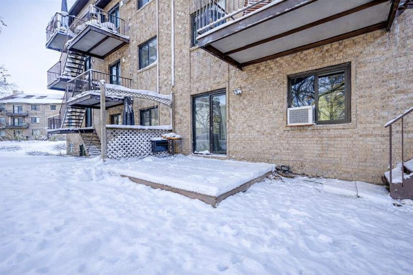 Terrasse - A-179 Av. De Navarre, Saint-Lambert, QC - Outdoor