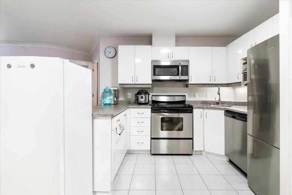 Kitchen - 7314 Rue Chouinard, Montréal (Lasalle), QC - Indoor Photo Showing Kitchen