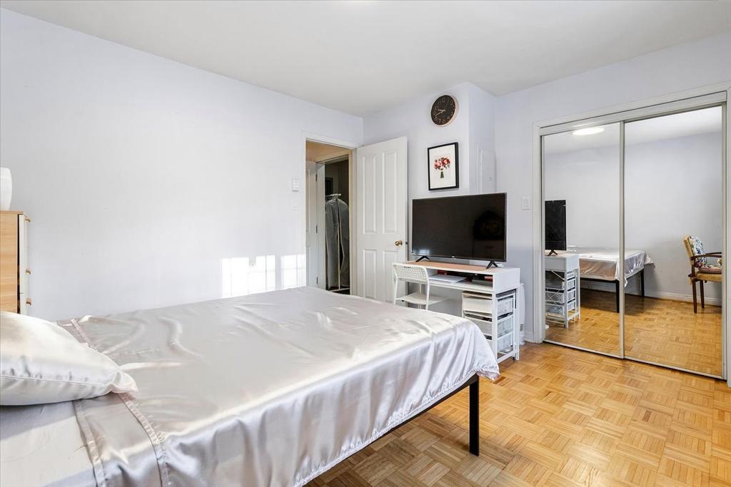 Bedroom - 7314 Rue Chouinard, Montréal (Lasalle), QC - Indoor Photo Showing Bedroom