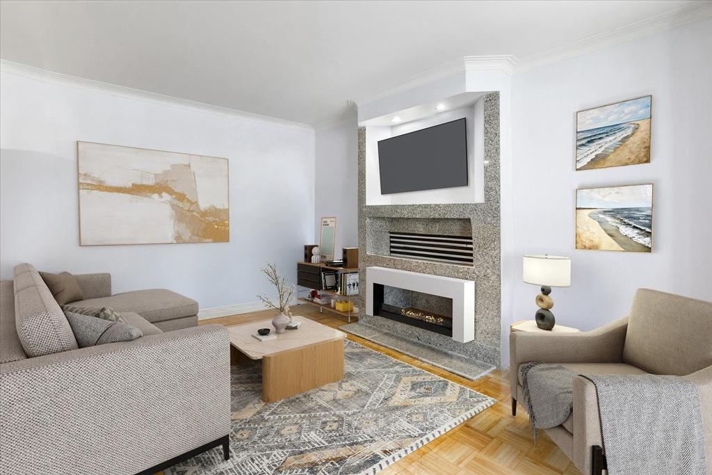 Living room - 7314 Rue Chouinard, Montréal (Lasalle), QC - Indoor Photo Showing Living Room With Fireplace