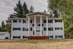 6-322 Village Way Qualicum Beach, BC V9K 1N4