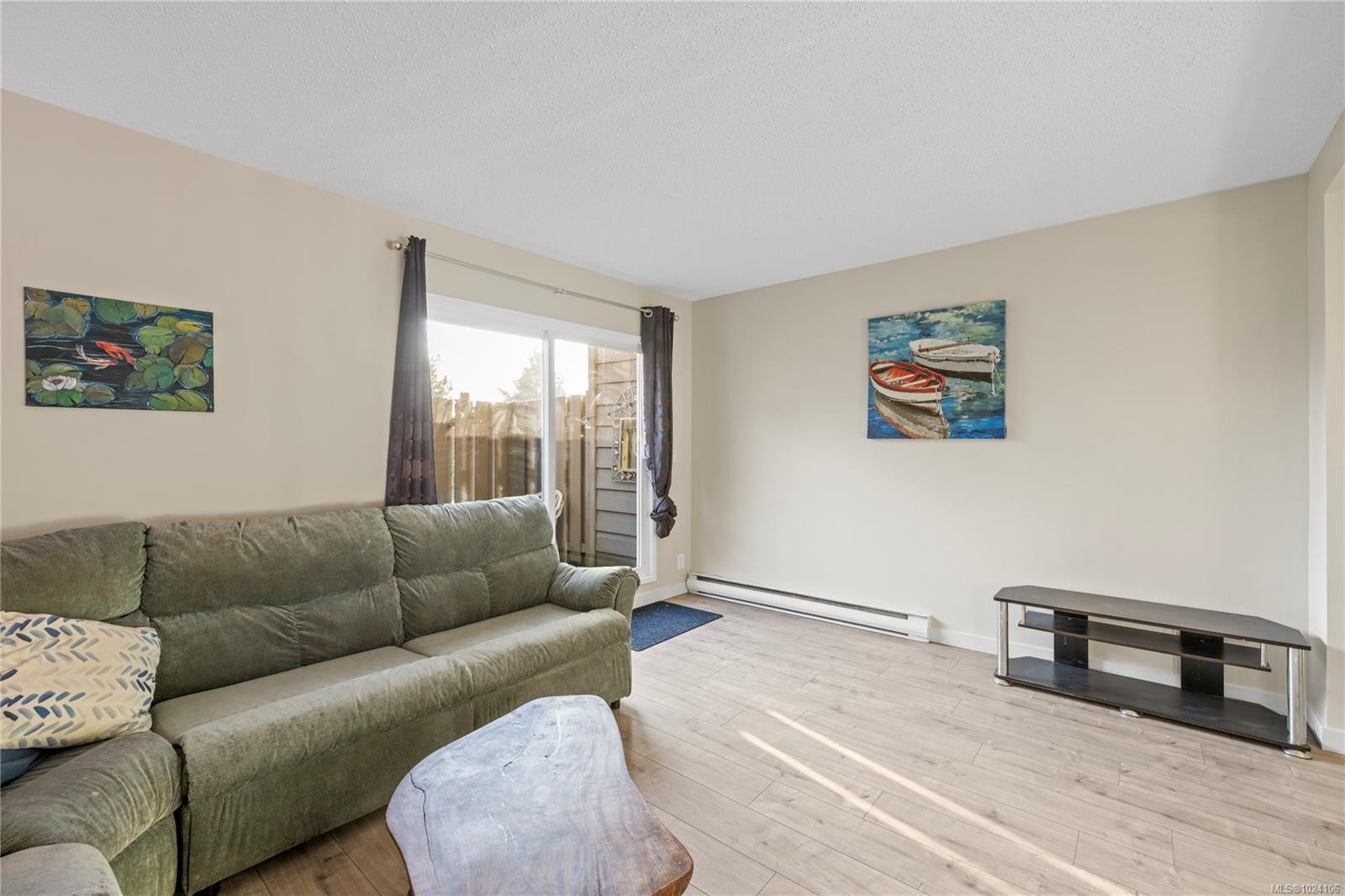 17-25 Pryde Ave, Nanaimo, BC