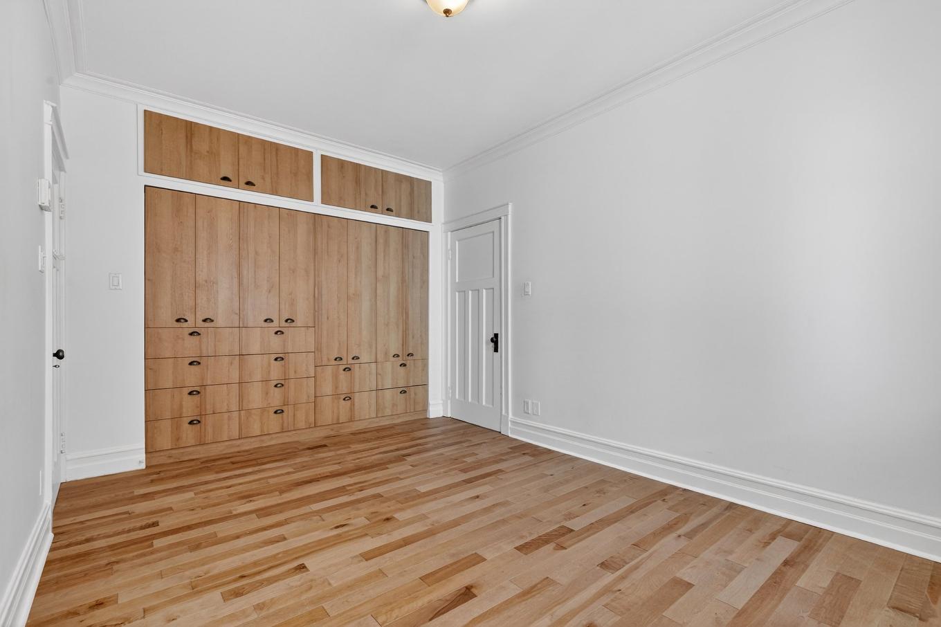 Chambre à coucher principale - 5-4131 Ch. De La Côte-Des-Neiges, Montréal (Ville-Marie), QC - Indoor Photo Showing Other Room